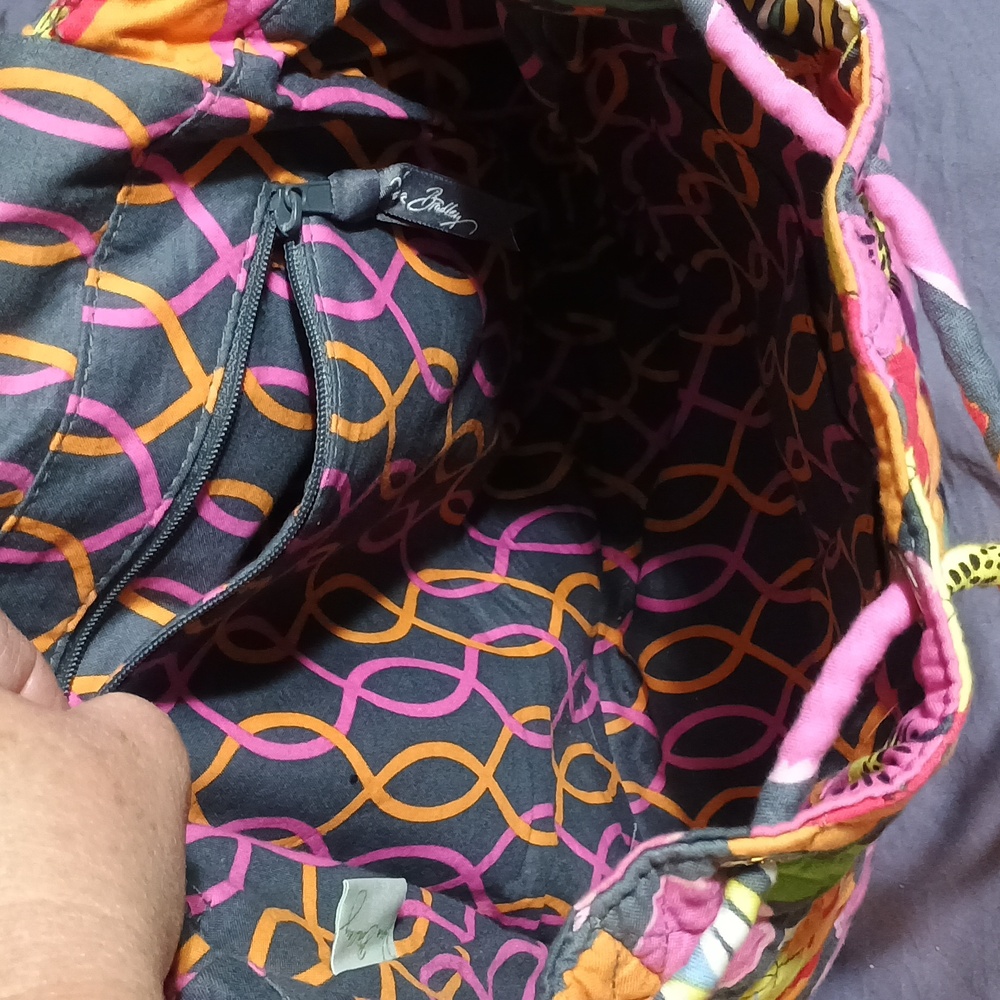 Vera Bradley Floral Patterned Backpack and Wallet Set. - Picture 2 of 9